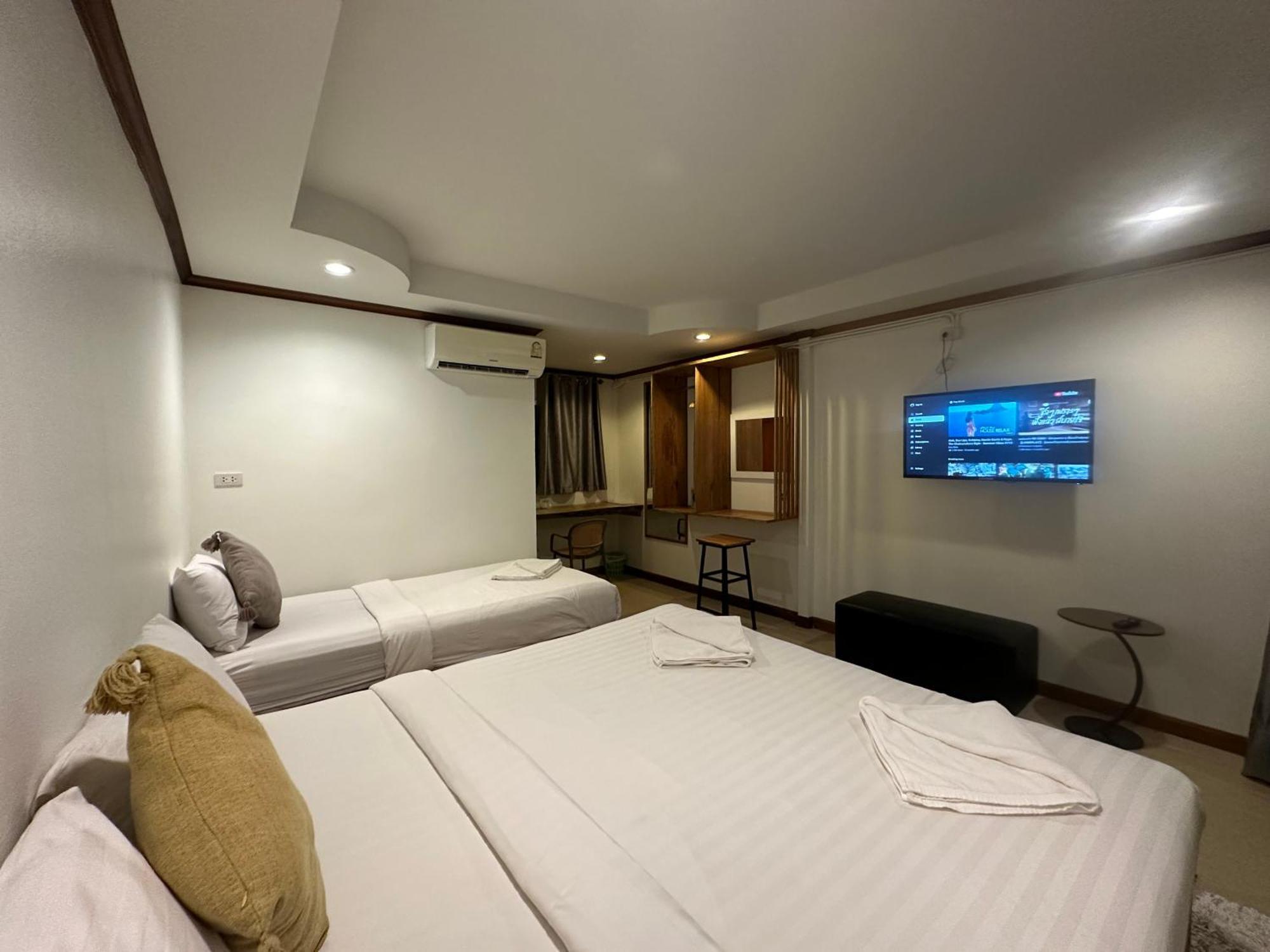 The Ford Sunset Beach Resort Wok Tum Ngoại thất bức ảnh