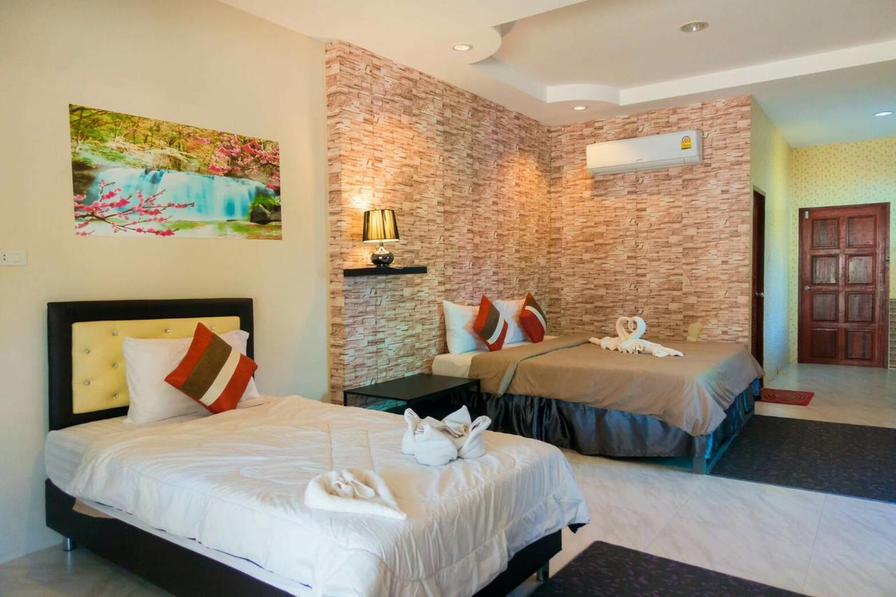 The Ford Sunset Beach Resort Wok Tum Ngoại thất bức ảnh