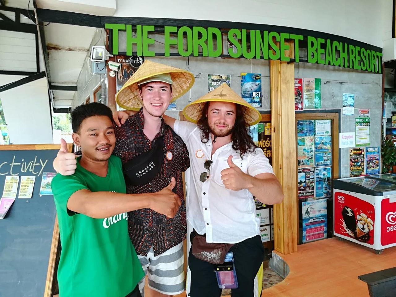 The Ford Sunset Beach Resort Wok Tum Ngoại thất bức ảnh
