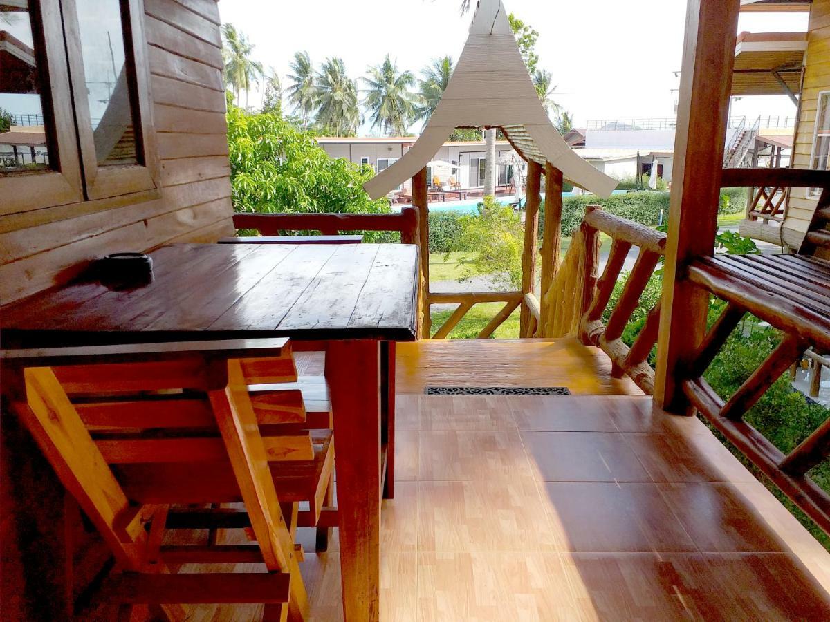The Ford Sunset Beach Resort Wok Tum Ngoại thất bức ảnh